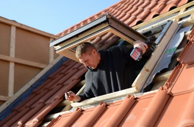 Pose de fenêtres de toit Velux à la Loge-aux-Chèvres